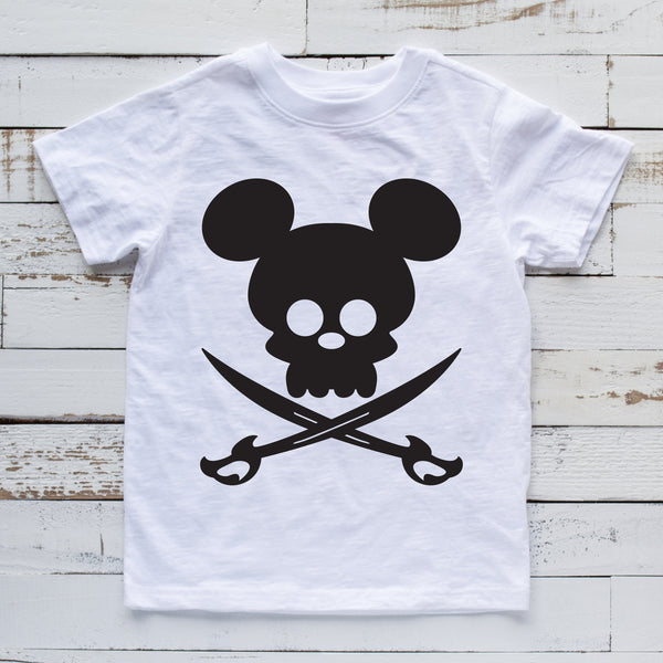 Custom Pirate Mickey Mouse T-Shirt for Family Fun