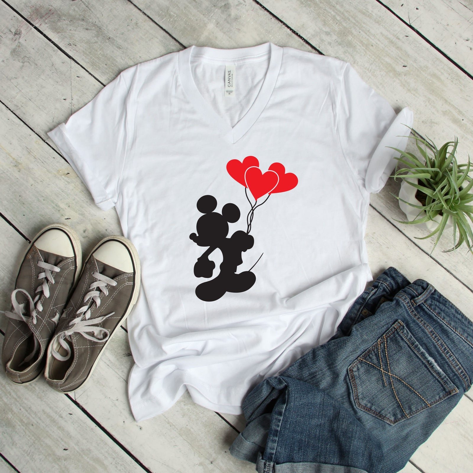 Mickey holding Heart Balloons t shirt - Disney Trip Matching Shirts - Mickey Mouse T Shirt - Mickey Valentines Day