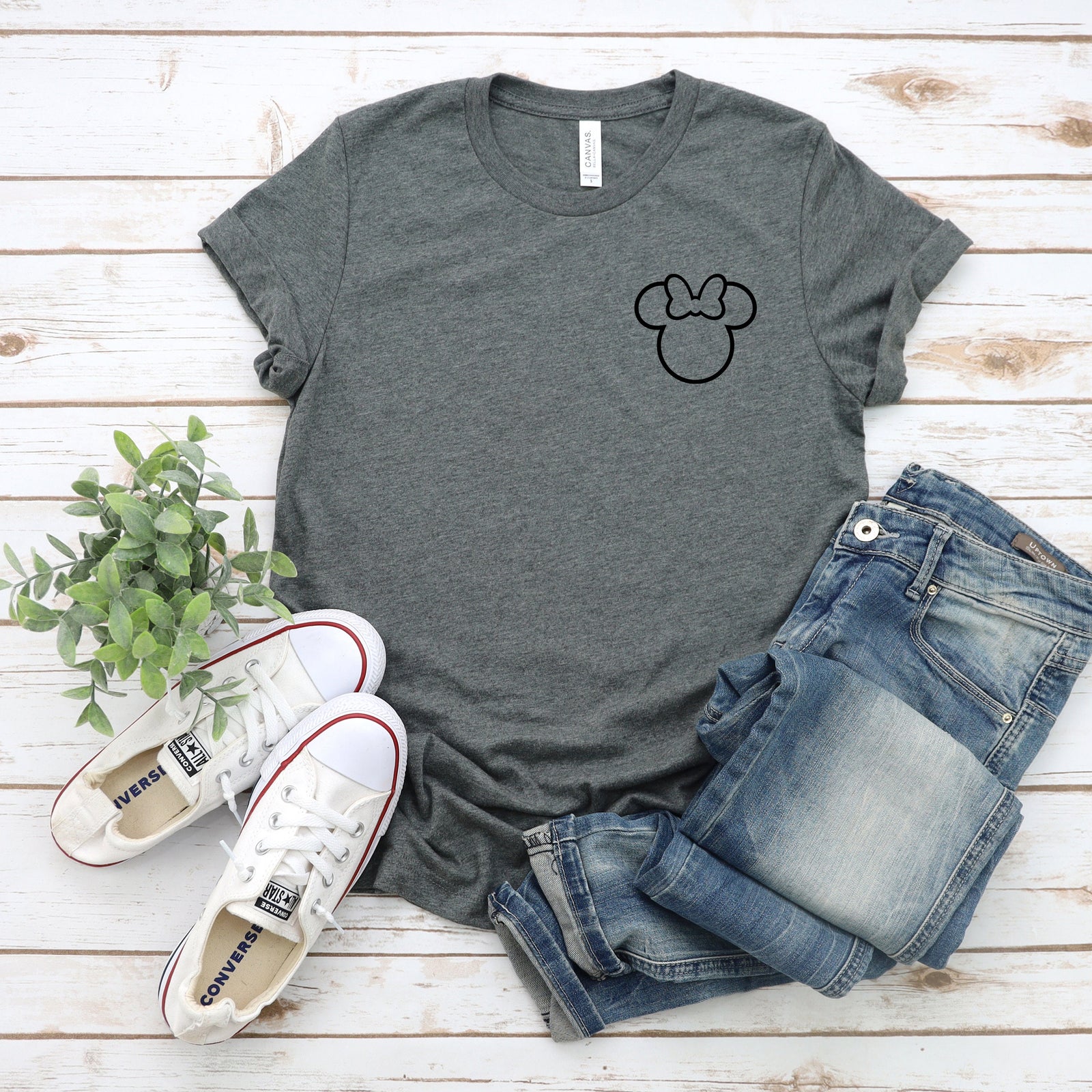 Minnie Outline Pocket Logo Size T Shirt- Disney Trip Matching Shirts - Minnie Mouse T Shirt - Cute Minnie Shirt